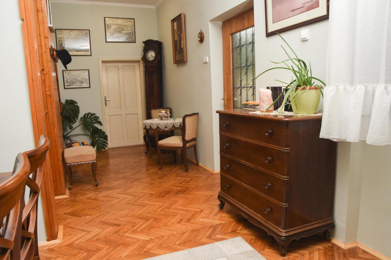 Apartman Woolf Senta 外观 照片